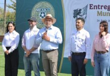 Yurécuaro se suma al “Mundial Social” con nueva cancha de futbol: Bedolla