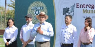 Yurécuaro se suma al “Mundial Social” con nueva cancha de futbol: Bedolla