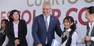 Certeza al magisterio y becas a 848 mil alumnos logran cuarto año completo de clases: Bedolla