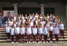 Reconoce Bedolla el talento estudiantil, entrega laptops a los 52 ganadores de la Olimpiada del Conocimiento Infantil 2026