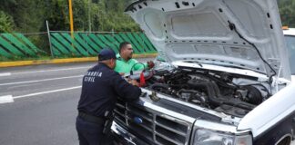 ¿Necesitas ayuda en carretera? Guardianes del Camino brindan auxilio a través del 911 y WhatsApp