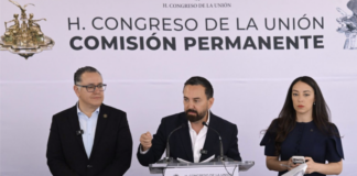 Arturo Ávila defiende derechos de las audiencias y rechaza que regulación de medios implique censura