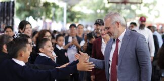Bedolla consolida la estabilidad educativa en Michoacán al arrancar el ciclo 2026-2027