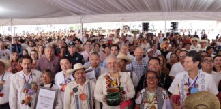 Encabeza Bedolla el 25° aniversario del Día del Artesano Michoacano; entrega 65 galardones