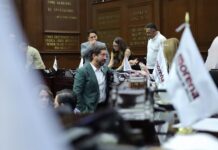 Diputado Abraham Espinoza propone llevar el Registro Civil a las comunidades más alejadas de Michoacán